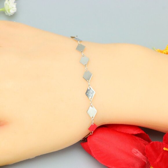 "Elegant & Trendy Bracelet, A Perfect Gift for Women, Thoughtful, EVCH1566 - Picture 5 of 10